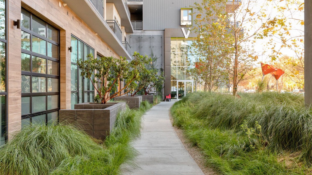 Photo of Outdoor in Warner Center