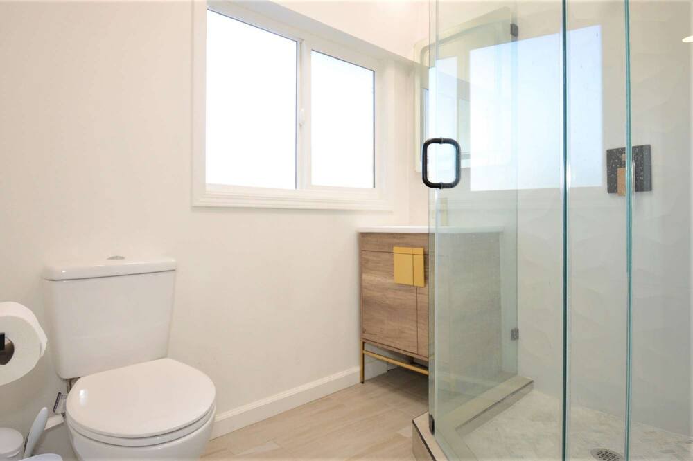 Photo of Bathroom in Cathedral City Cove