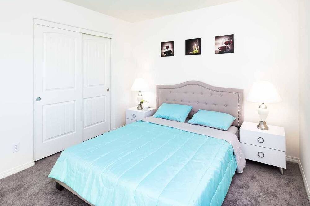 Photo of Bedroom in Jurupa Valley