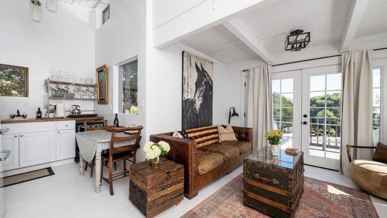 Photo of Livingroom in Lompoc
