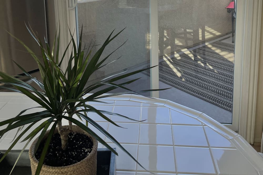 Photo of Patio Balcony in Anaheim Hills