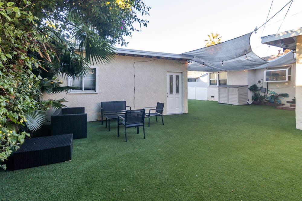 Photo of Outdoor in Reseda