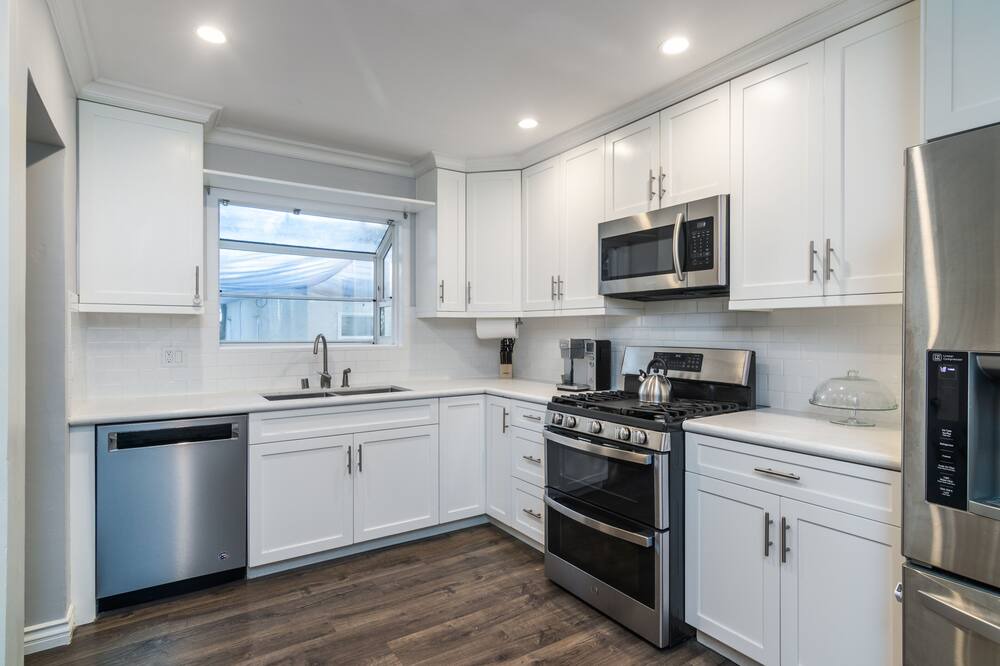Photo of Kitchen in Reseda