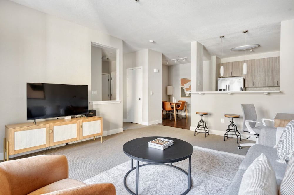 Photo of Livingroom in East San Mateo