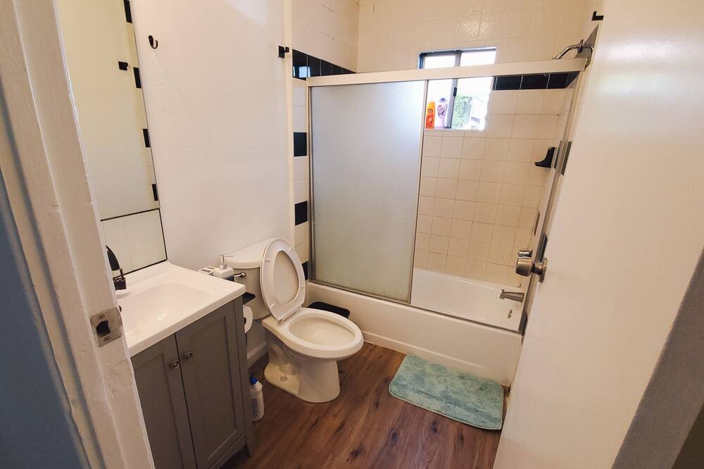 Photo of Bathroom in North Central
