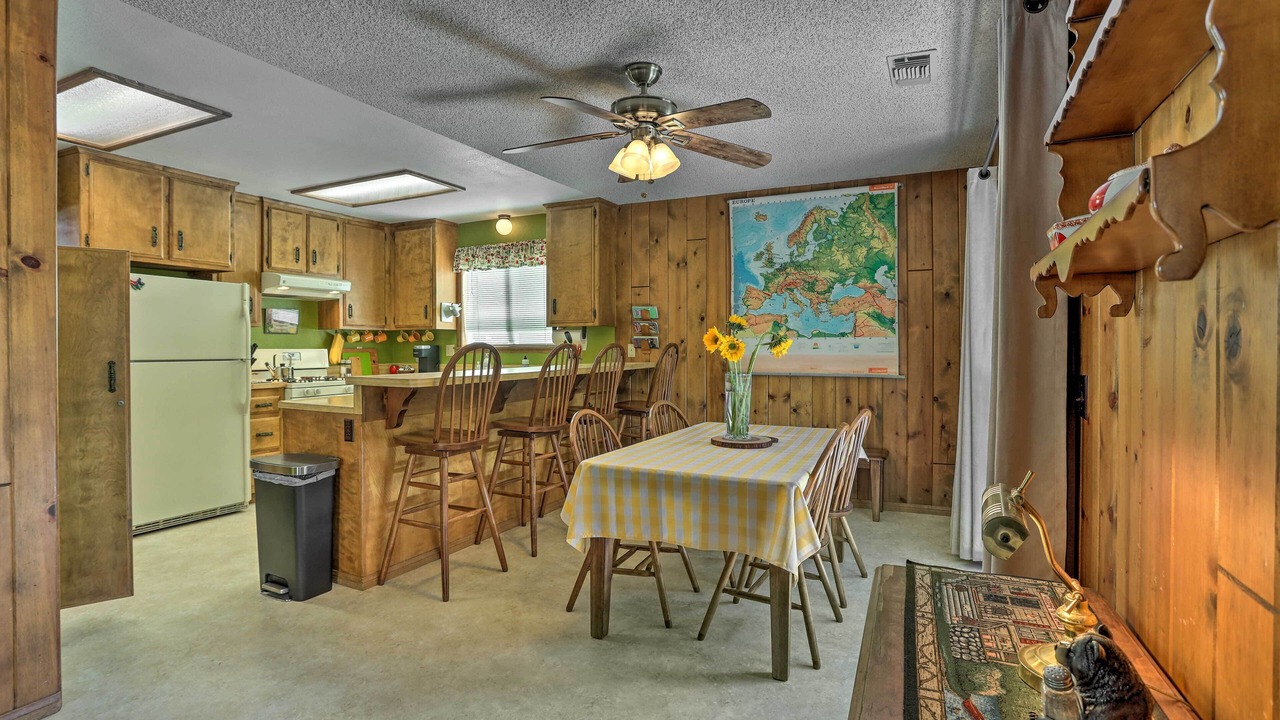 Photo of Kitchen in Crestline