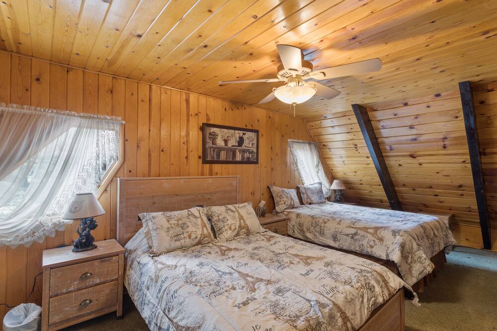 Photo of Bedroom in Woodlands