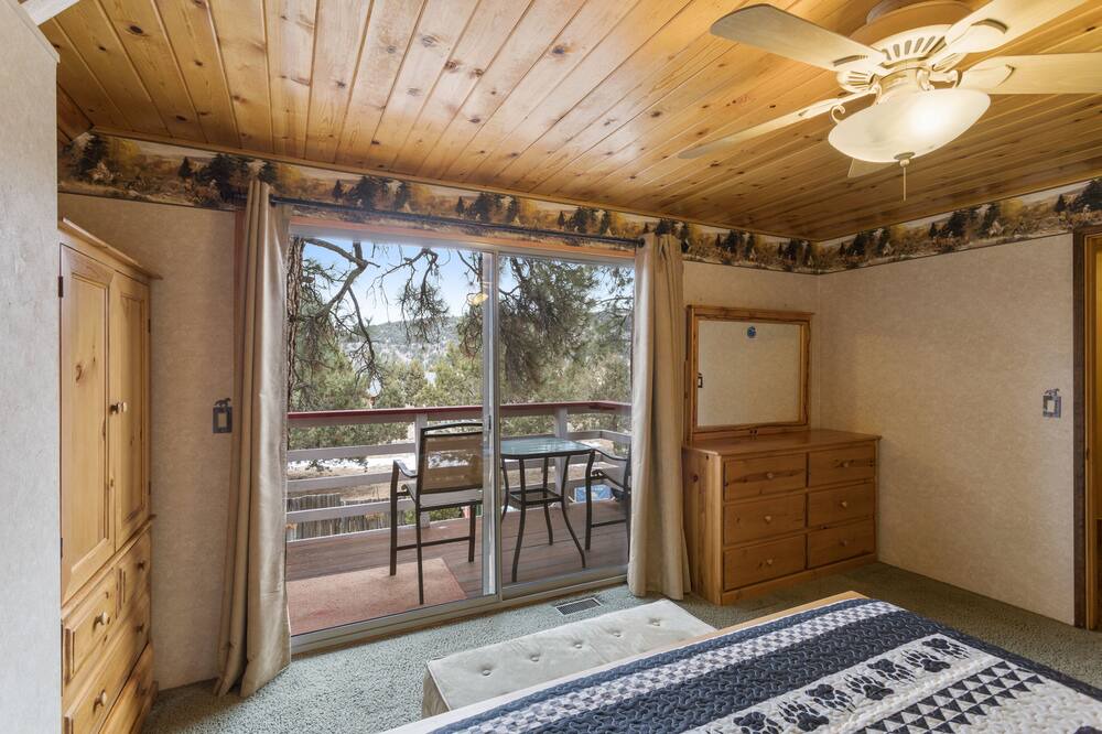 Photo of Bedroom in Woodlands