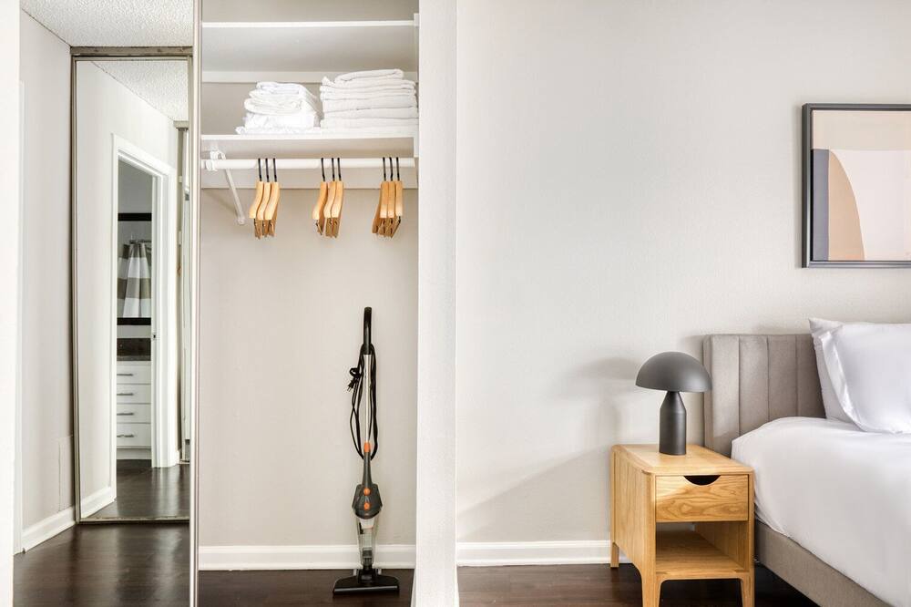 Photo of Bedroom in Rampart Village