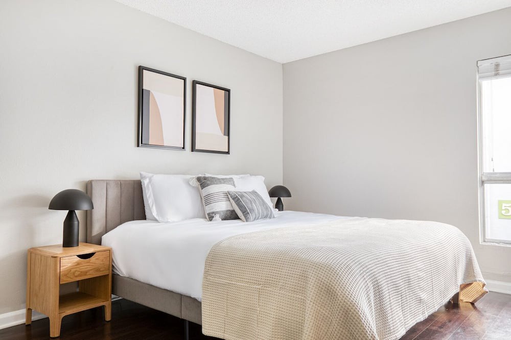 Photo of Bedroom in Rampart Village