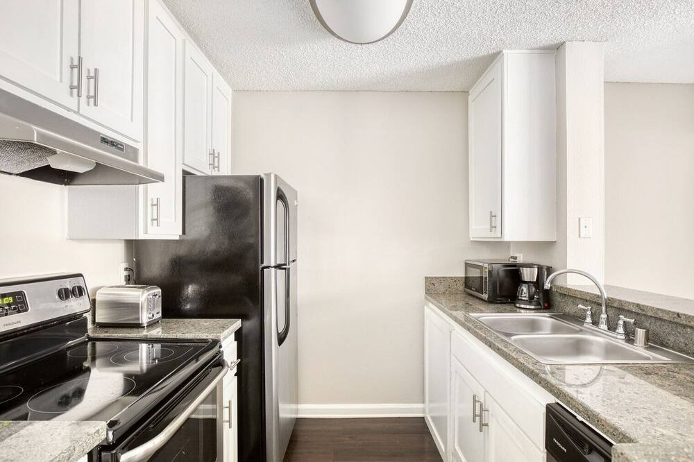 Photo of Kitchen in Rampart Village