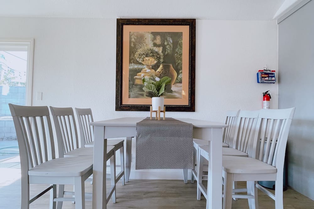 Photo of Kitchen in Southwest Anaheim