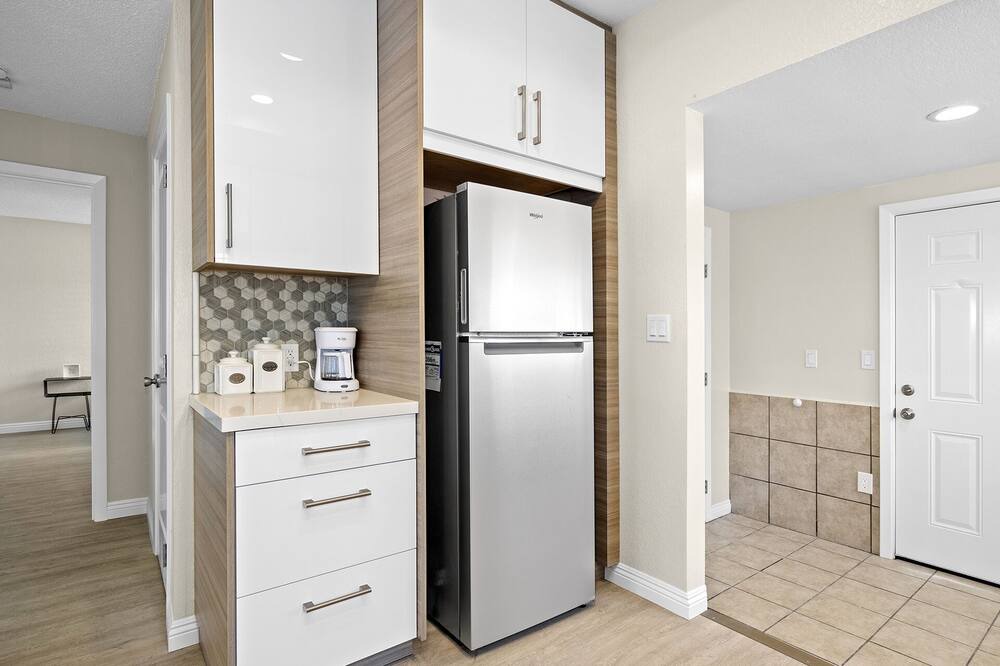 Photo of Kitchen in Pacific - Edison