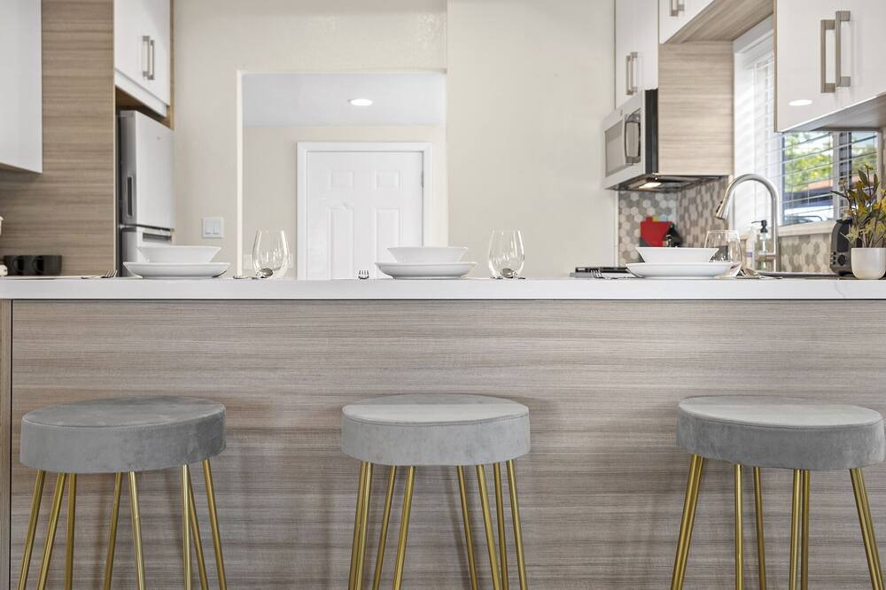 Photo of Kitchen in Pacific - Edison