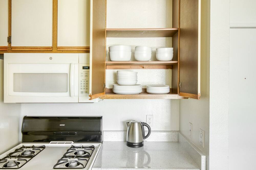 Photo of Kitchen in Los Feliz