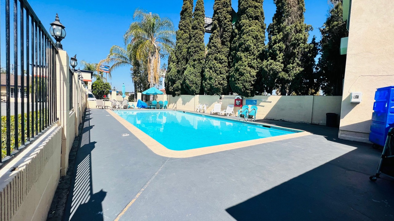 Photo of Outdoor in Orange