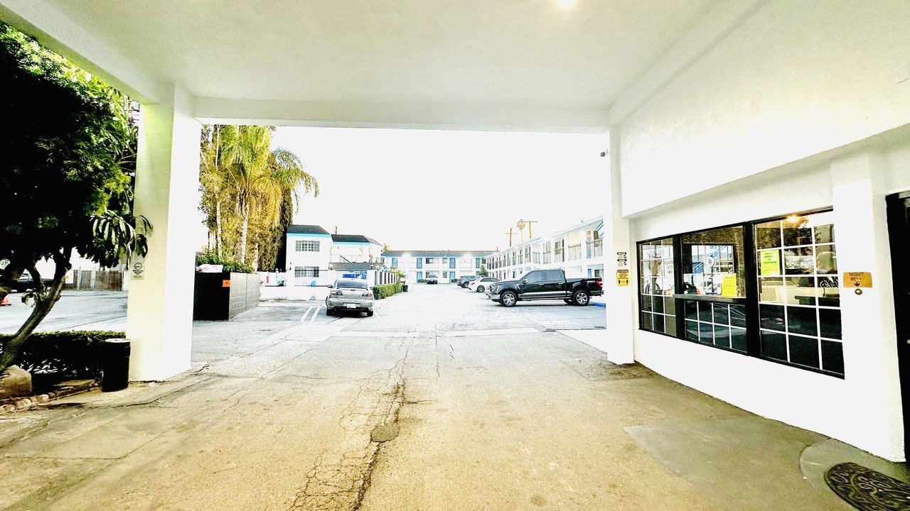 Photo of Outdoor in Orange