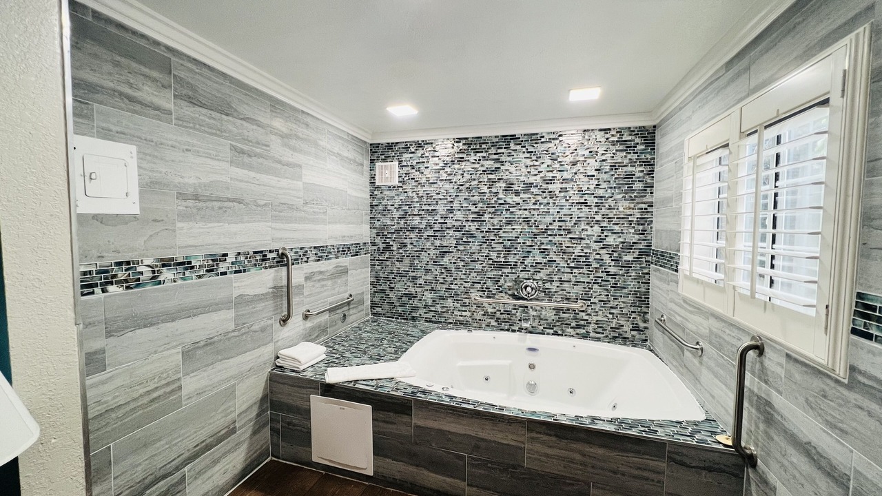 Photo of Bathroom in Orange