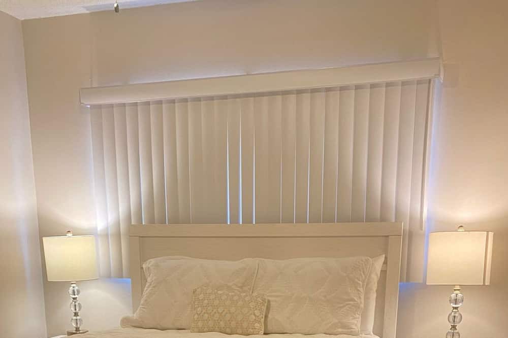 Photo of Bedroom in South Gate