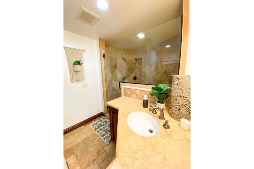 Photo of Bathroom in Felicita