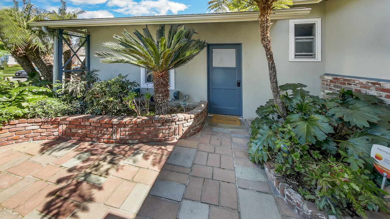 Photo of Patio Balcony in East Whittier