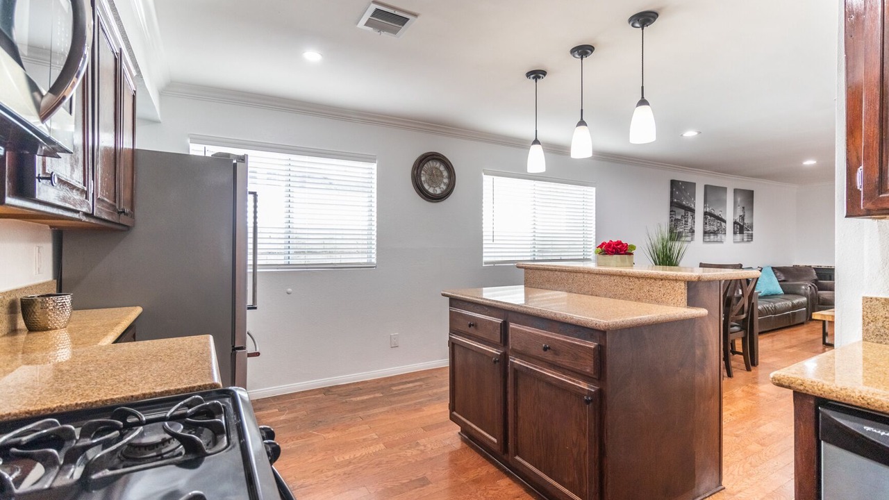 Photo of Kitchen in Valley Village