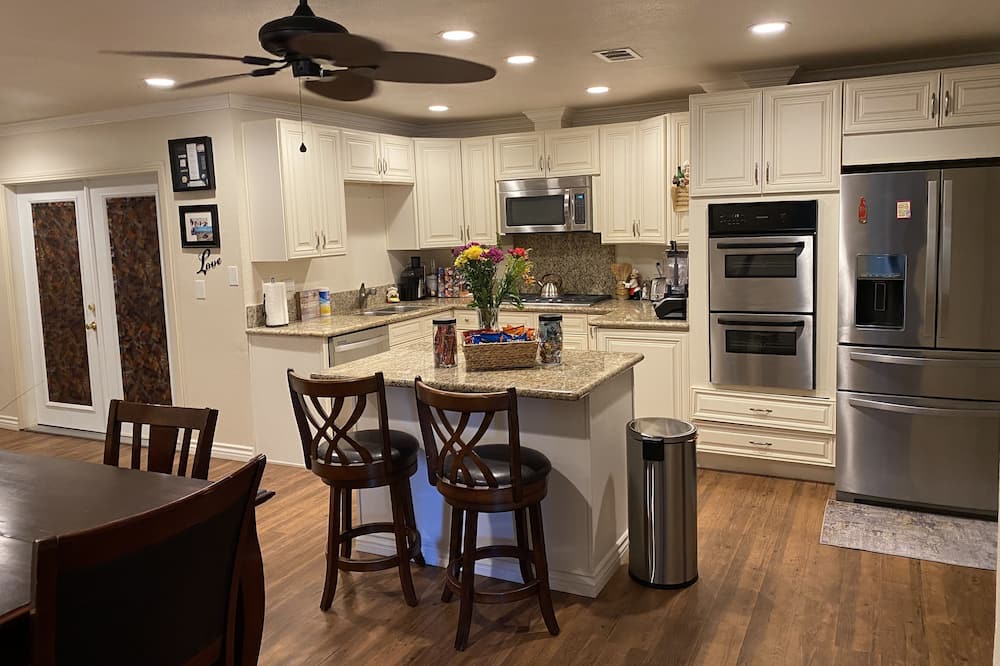 Photo of Kitchen in Mira Loma