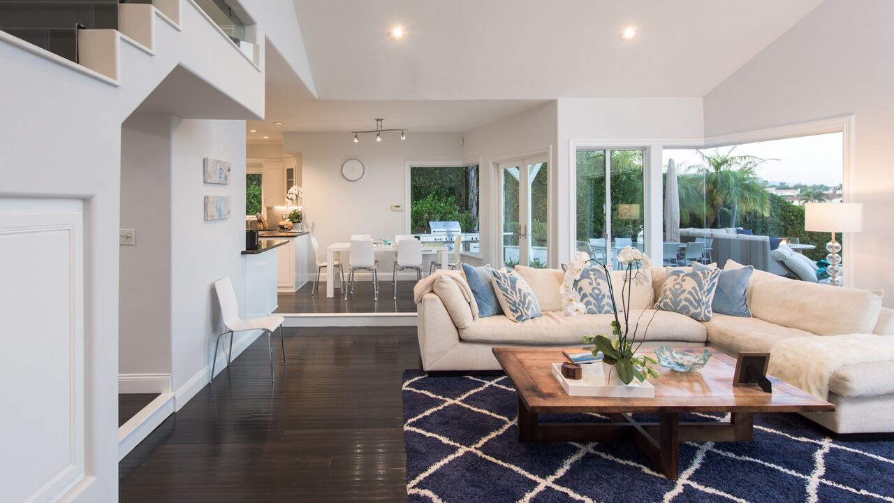 Photo of Livingroom in Central Malibu