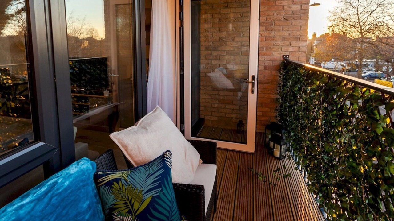Photo of Patio Balcony in Cricklewood