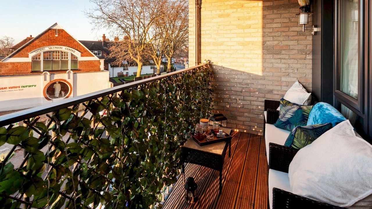 Photo of Outdoor in Cricklewood