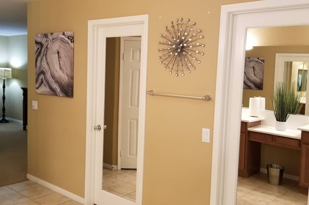 Photo of Bedroom in Beaumont