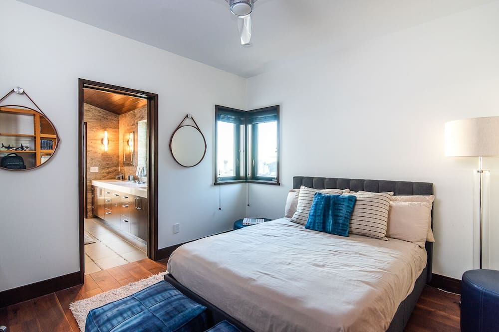 Photo of Bedroom in Hermosa Beach