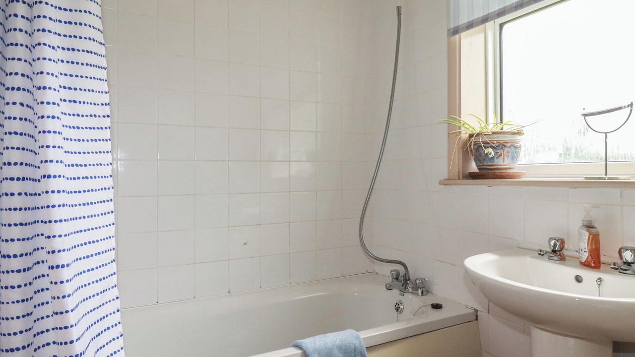Photo of Bathroom in Saint Gennys