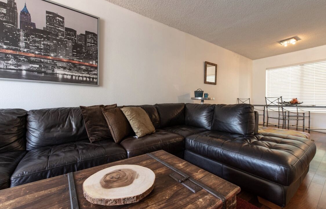 Photo of Livingroom in Monterey Hills