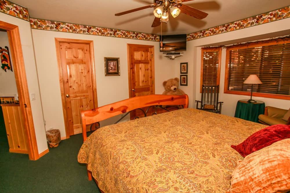 Photo of Bedroom in Fox Farm