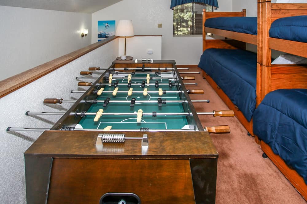 Photo of Bedroom in Summit Estates