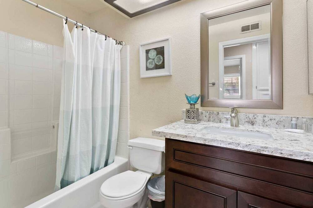 Photo of Bathroom in Fontana