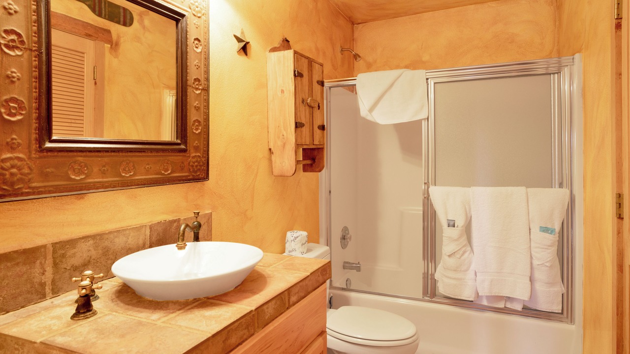 Photo of Bathroom in Upper Moonridge
