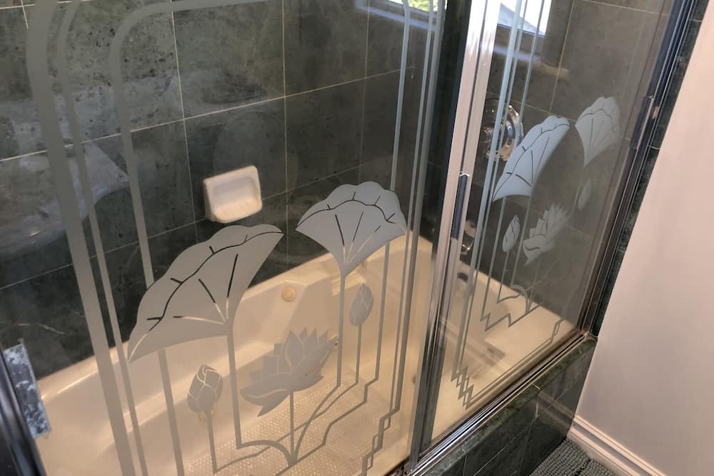 Photo of Bathroom in Westwood