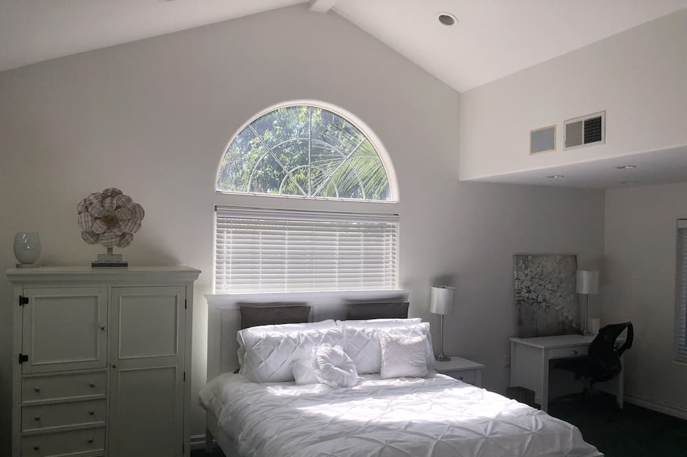 Photo of Bedroom in Westwood