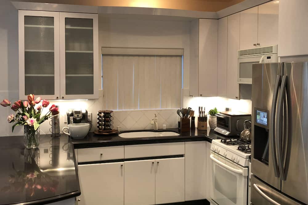 Photo of Kitchen in Westwood