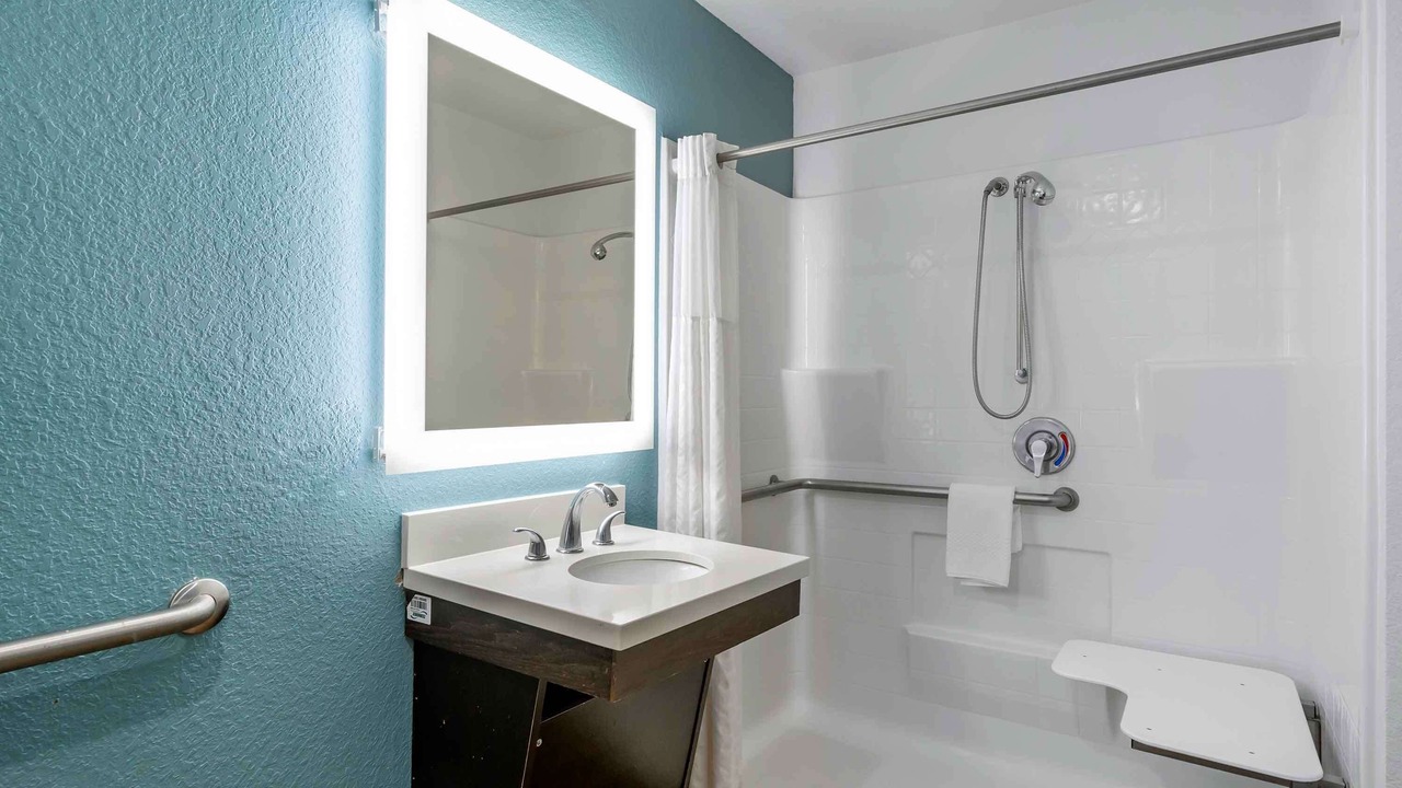 Photo of Bathroom in Norco