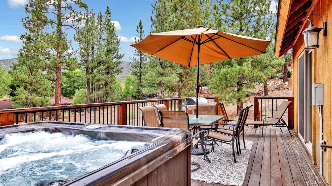 Photo of Outdoor in Castle Glen Estates