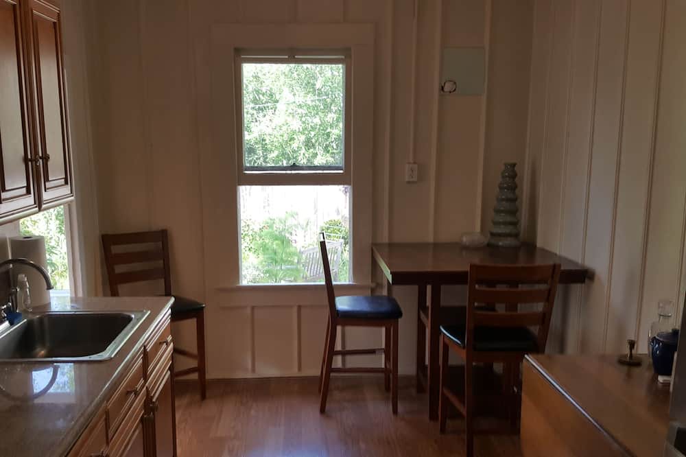 Photo of Kitchen in Lower State