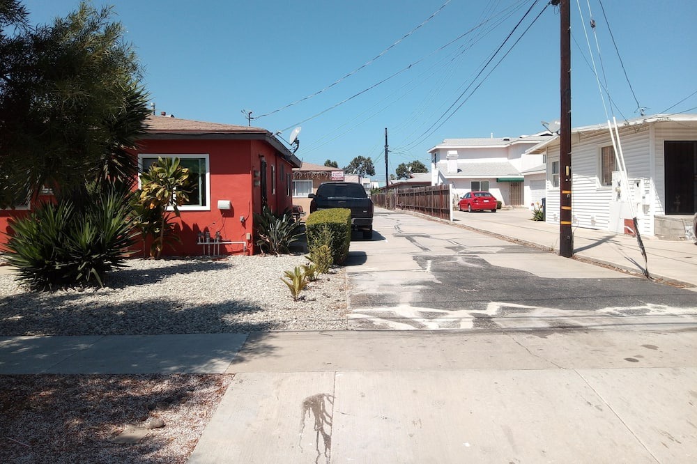 Photo of Outdoor in Lawndale