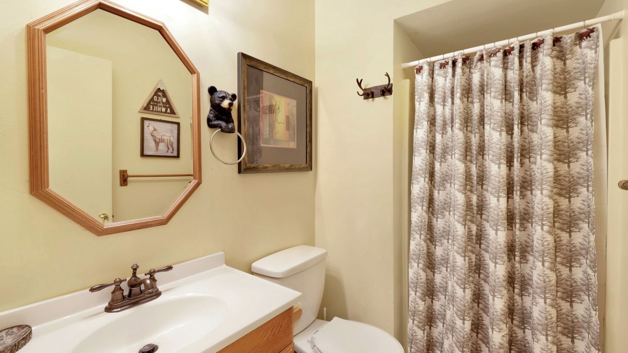 Photo of Bathroom in Eagle Mountain Estates