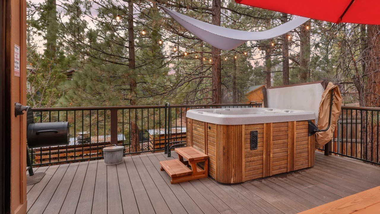 Photo of Outdoor in Eagle Mountain Estates