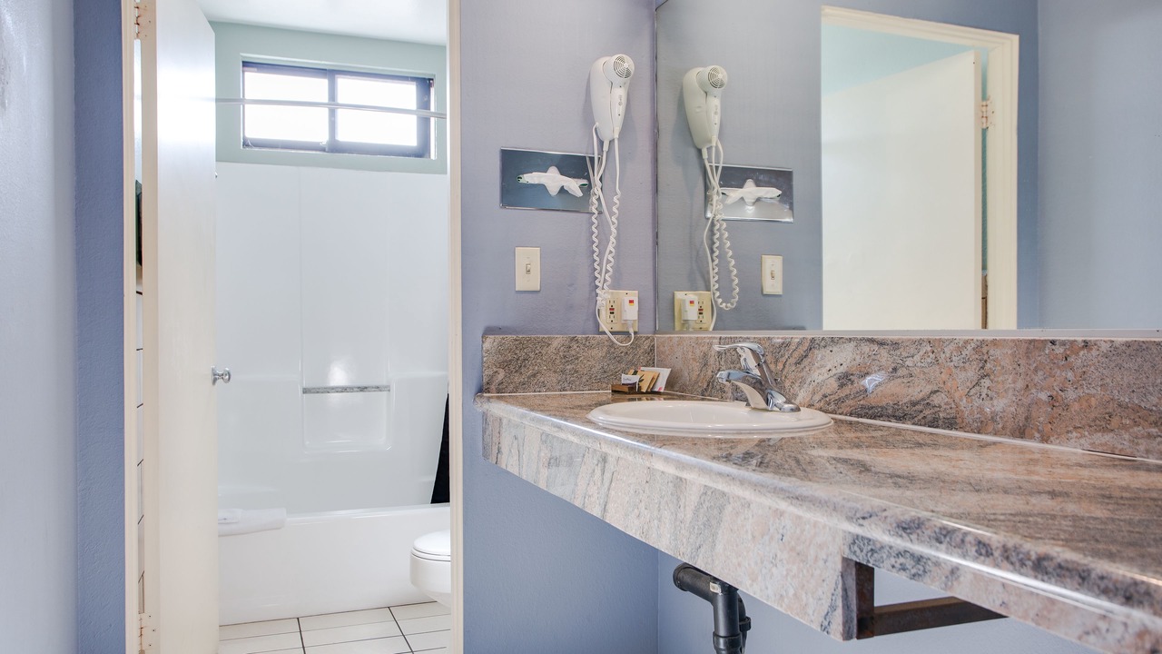 Photo of Bathroom in Orange