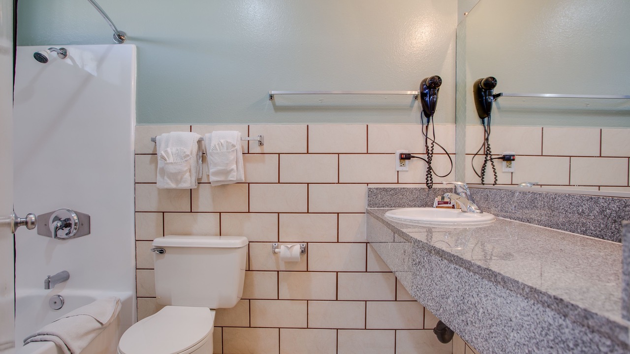 Photo of Bathroom in Orange
