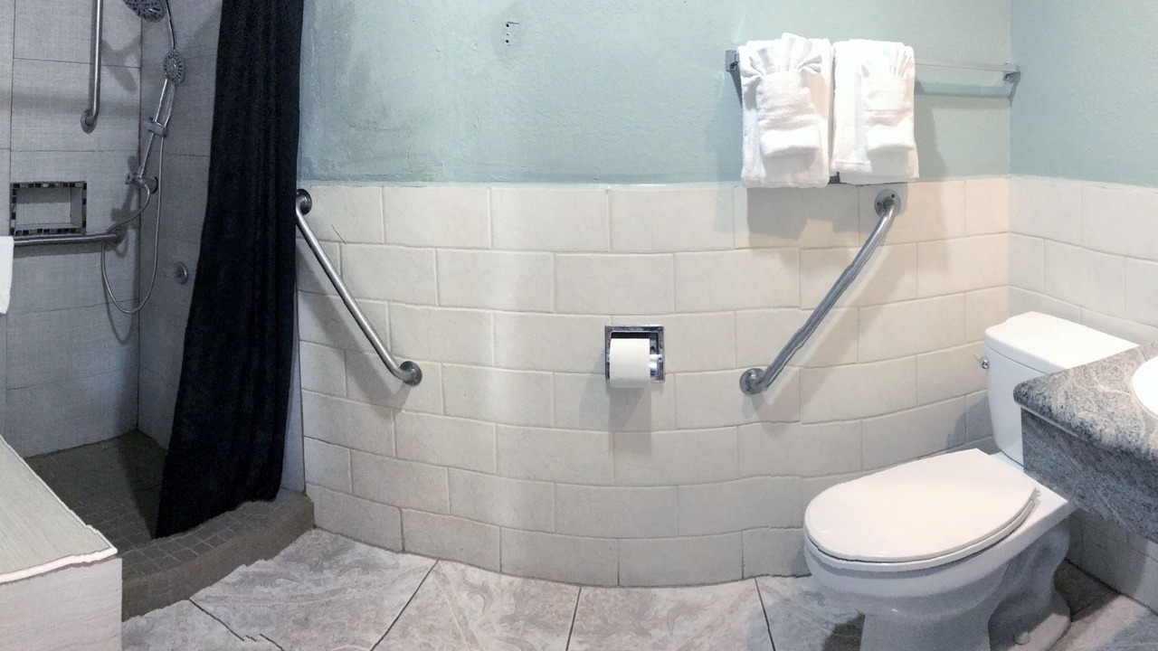 Photo of Bathroom in Orange
